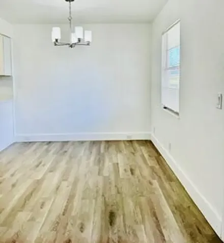1043 Cornwall C Boca Raton FL 33434