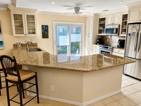 6845 SE Bunker Hill Drive Hobe Sound FL 33455