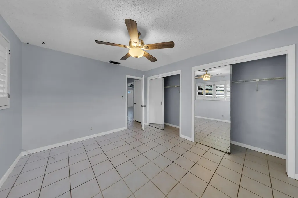 608-612 NE 21st Court Wilton Manors FL 33305