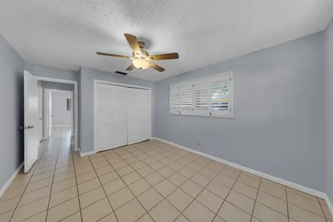 608-612 NE 21st Court Wilton Manors FL 33305