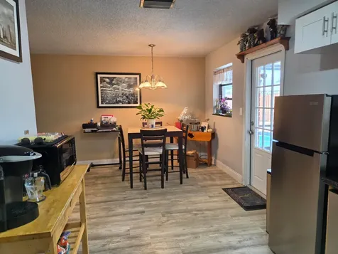 608-612 NE 21st Court Wilton Manors FL 33305