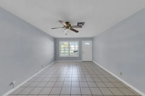 608-612 NE 21st Court Wilton Manors FL 33305