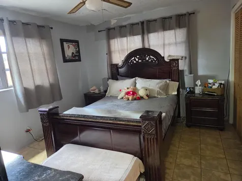 608-612 NE 21st Court Wilton Manors FL 33305