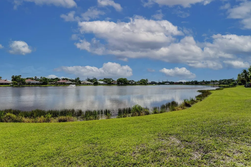 139 Brookhaven Court Palm Beach Gardens FL 33418
