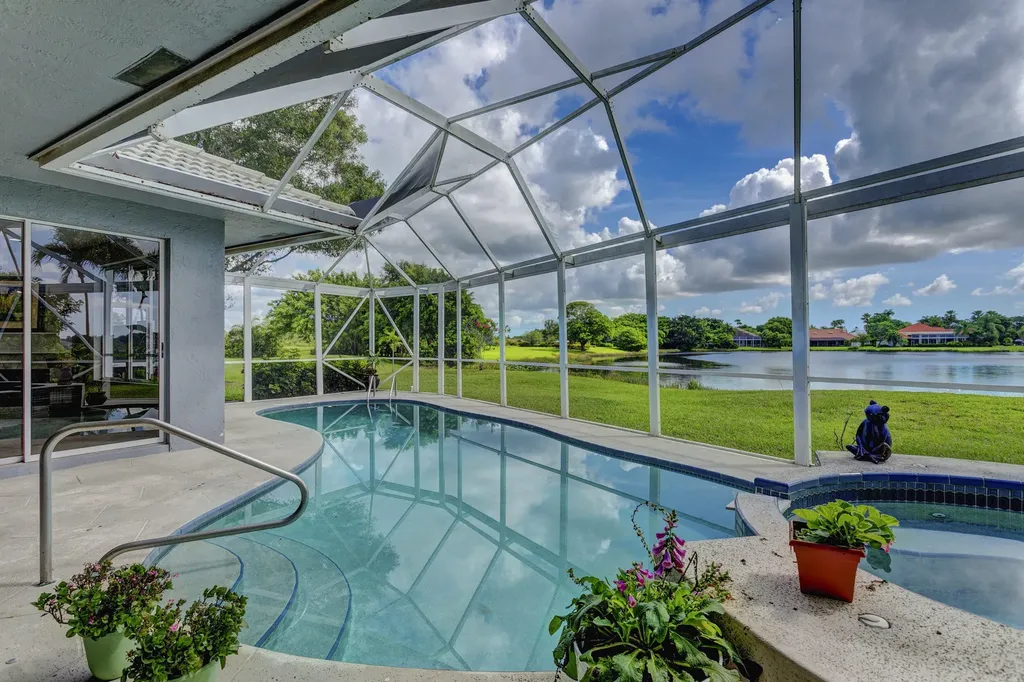 139 Brookhaven Court Palm Beach Gardens FL 33418