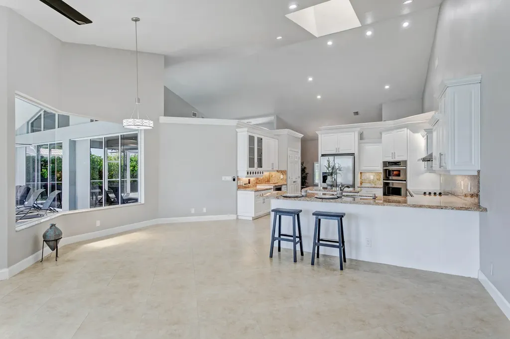 139 Brookhaven Court Palm Beach Gardens FL 33418