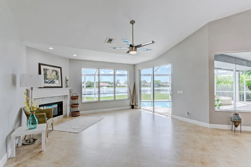 139 Brookhaven Court Palm Beach Gardens FL 33418