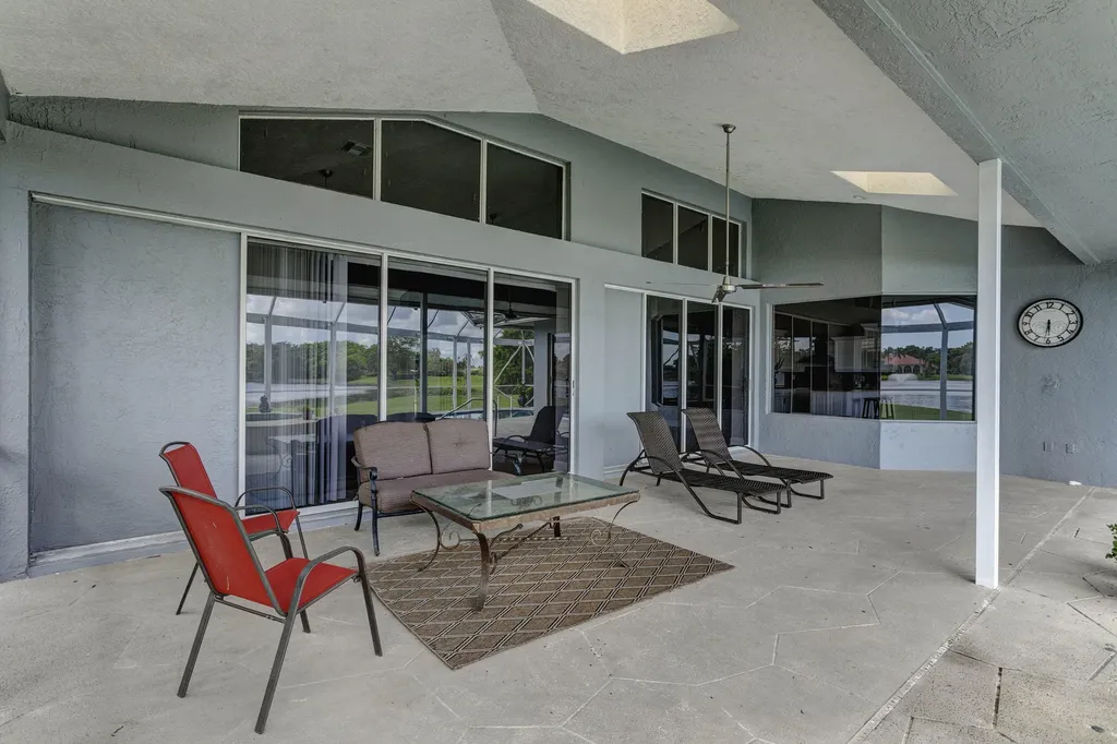 139 Brookhaven Court Palm Beach Gardens FL 33418