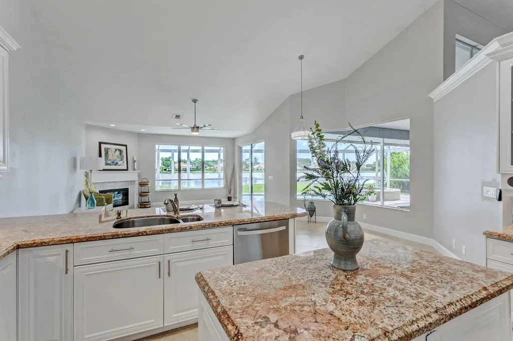 139 Brookhaven Court Palm Beach Gardens FL 33418