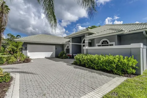 139 Brookhaven Court Palm Beach Gardens FL 33418