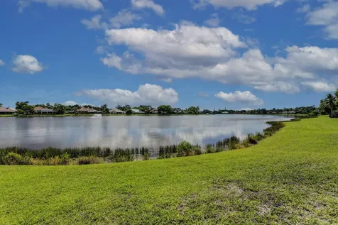 139 Brookhaven Court Palm Beach Gardens FL 33418