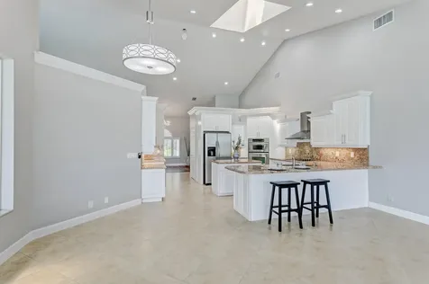 139 Brookhaven Court Palm Beach Gardens FL 33418
