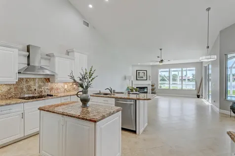 139 Brookhaven Court Palm Beach Gardens FL 33418