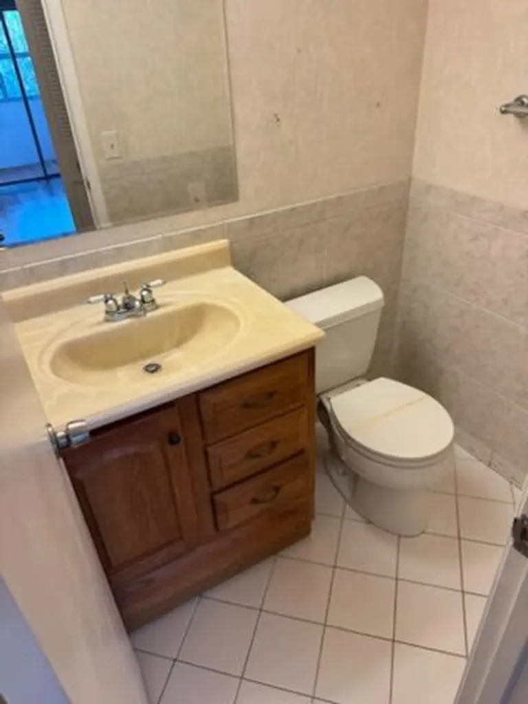 321 Northampton West Palm Beach FL 33417