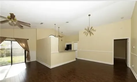 915 Buttonwood Avenue North Lauderdale FL 33068