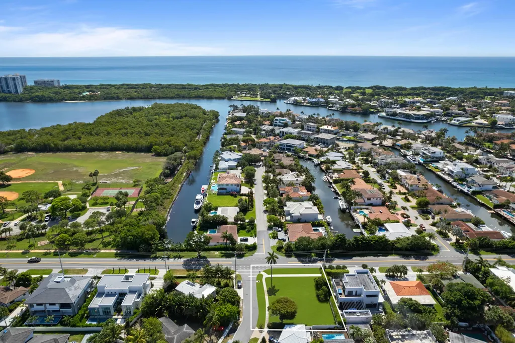 498 NE 14th Street Boca Raton FL 33432