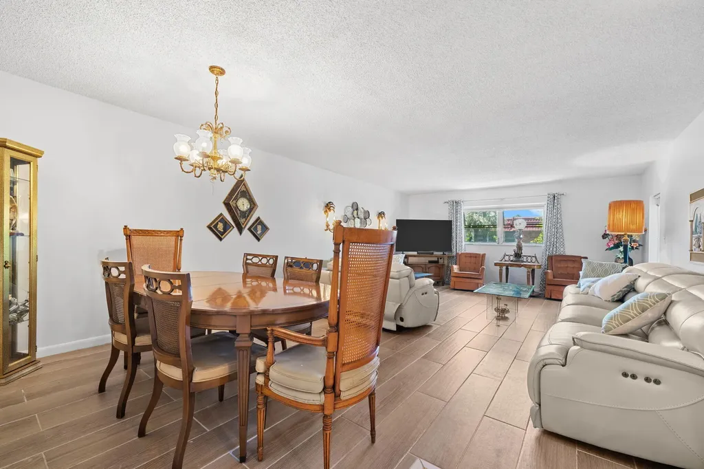2271 NW 48th Terrace Lauderhill FL 33313