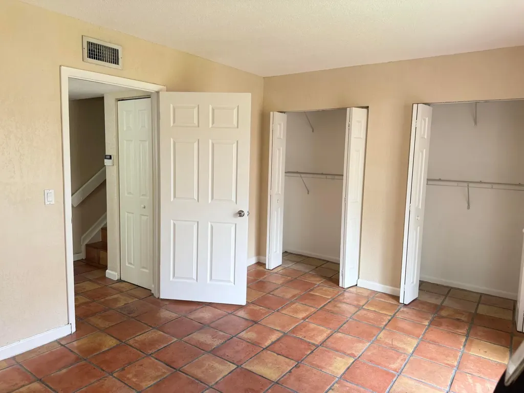 6978 NW 166th Terrace Miami Lakes FL 33014