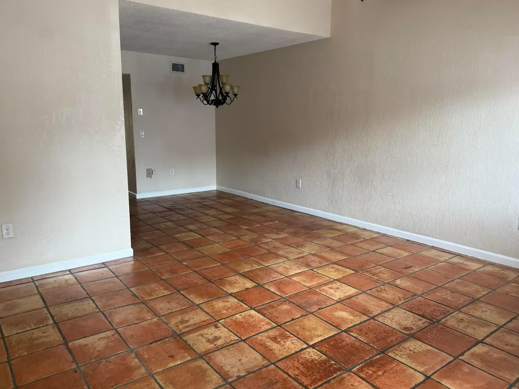 6978 NW 166th Terrace Miami Lakes FL 33014