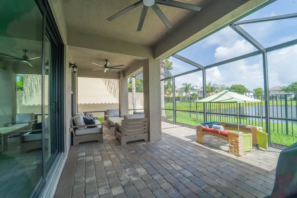 8089 Ironstone Drive Delray Beach FL 33446