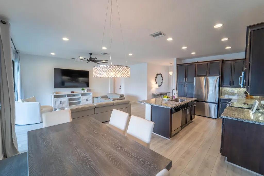 8089 Ironstone Drive Delray Beach FL 33446