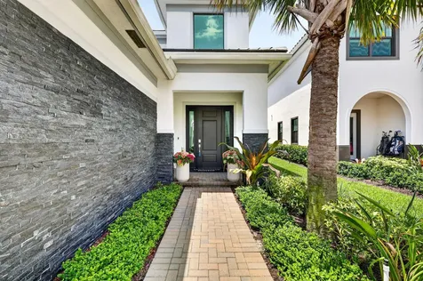 329 SE Fascino Circle Port St Lucie FL 34984
