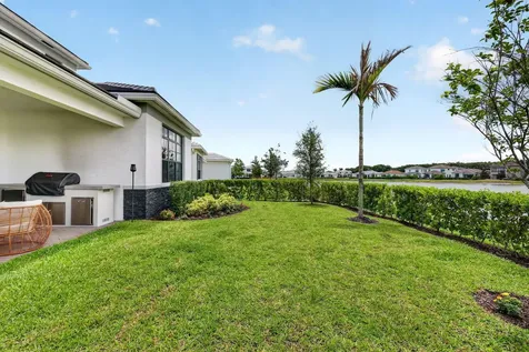 329 SE Fascino Circle Port St Lucie FL 34984