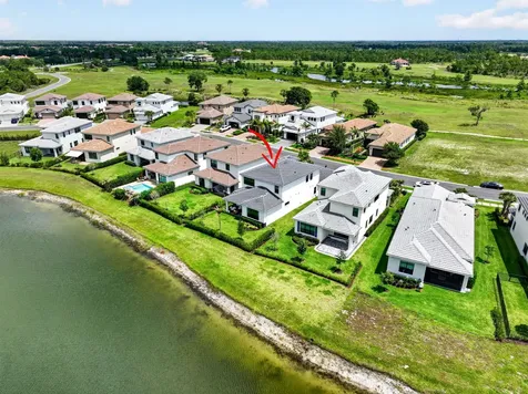 329 SE Fascino Circle Port St Lucie FL 34984