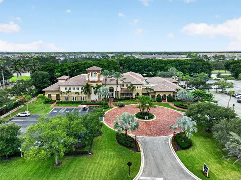 329 SE Fascino Circle Port St Lucie FL 34984