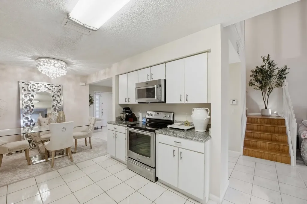 9172 Boca Gardens Parkway Boca Raton FL 33496
