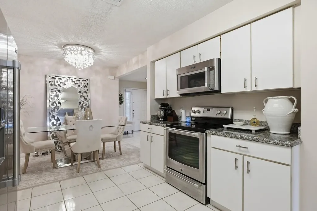 9172 Boca Gardens Parkway Boca Raton FL 33496