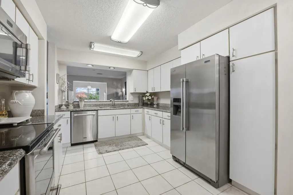 9172 Boca Gardens Parkway Boca Raton FL 33496