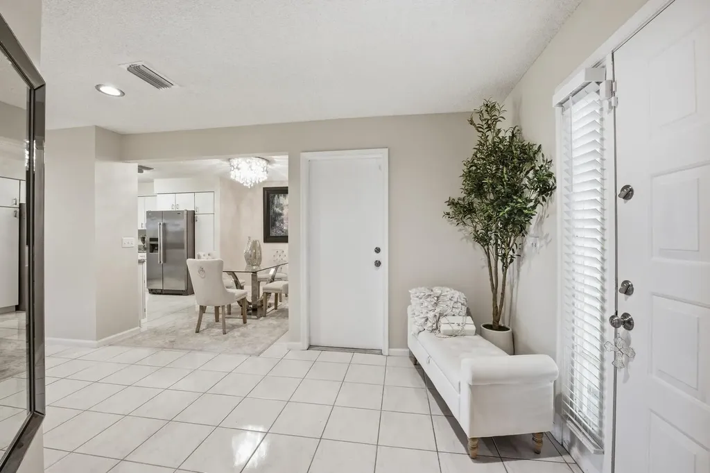 9172 Boca Gardens Parkway Boca Raton FL 33496