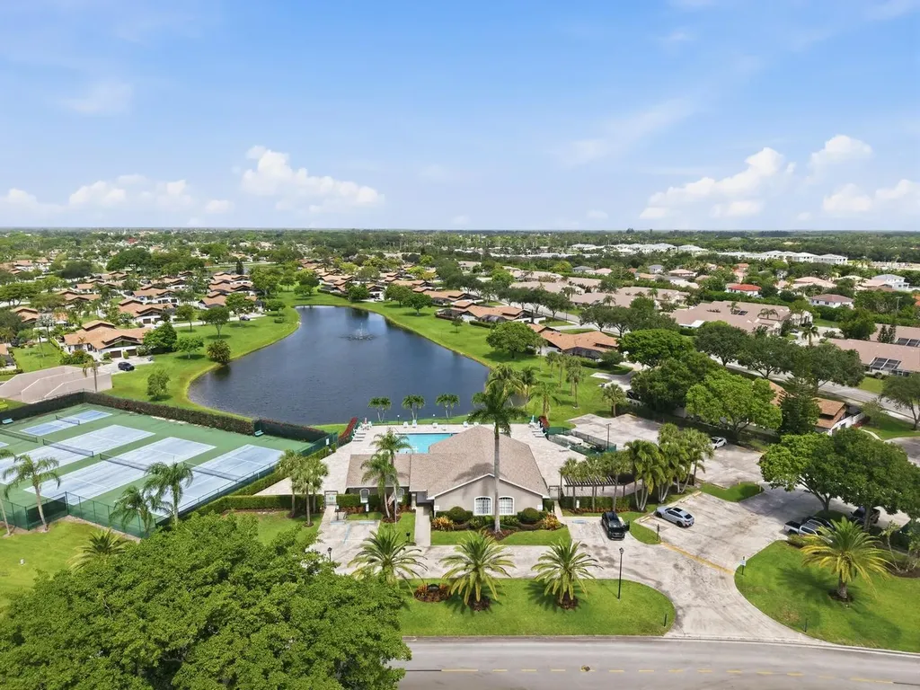 9172 Boca Gardens Parkway Boca Raton FL 33496