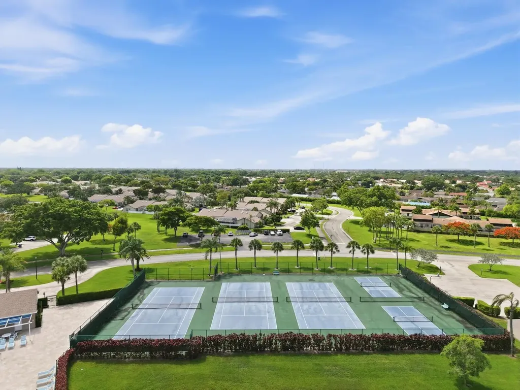 9172 Boca Gardens Parkway Boca Raton FL 33496