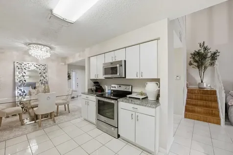 9172 Boca Gardens Parkway Boca Raton FL 33496