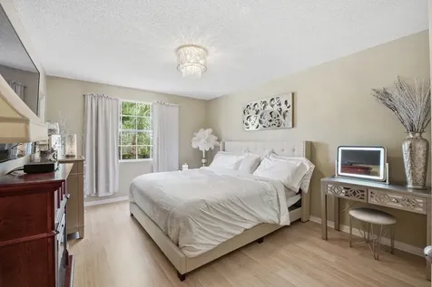9172 Boca Gardens Parkway Boca Raton FL 33496