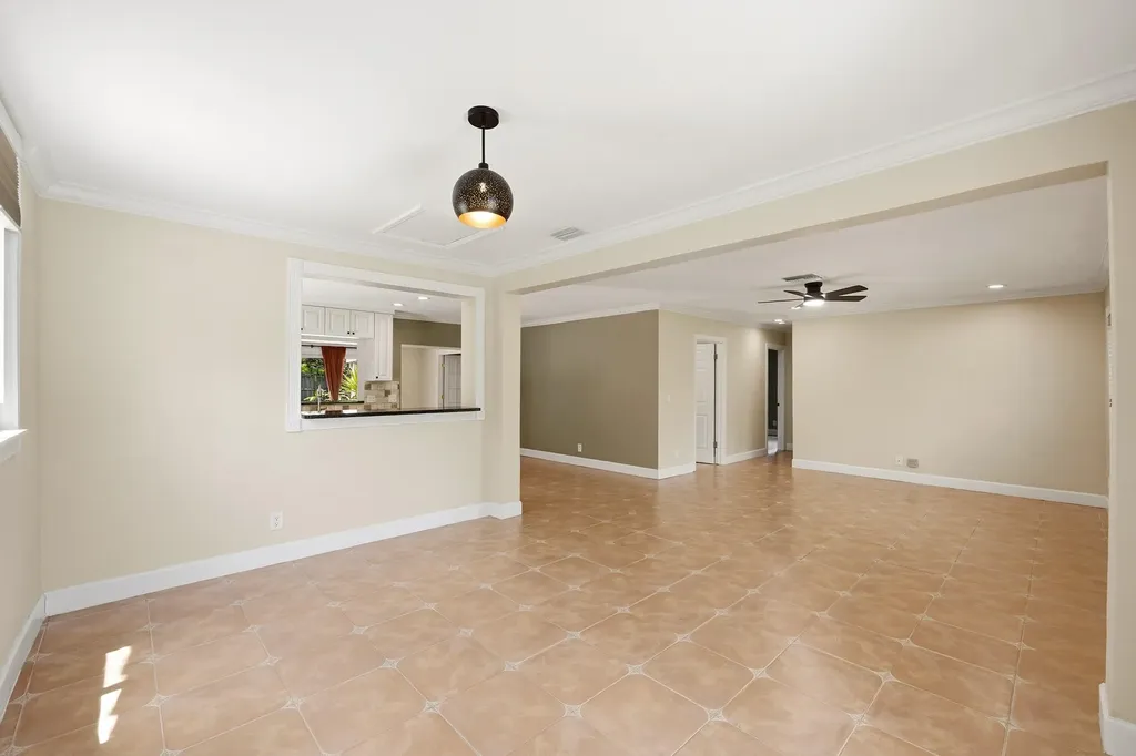 2811 NE 16th Street Pompano Beach FL 33062