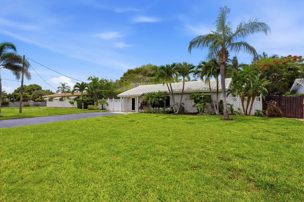 2811 NE 16th Street Pompano Beach FL 33062