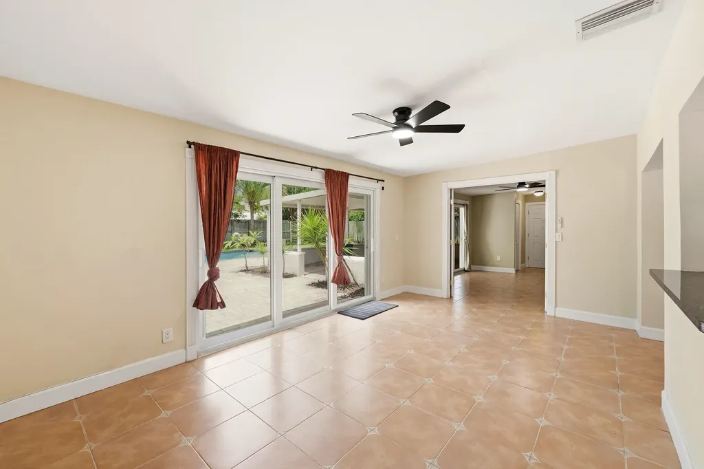 2811 NE 16th Street Pompano Beach FL 33062
