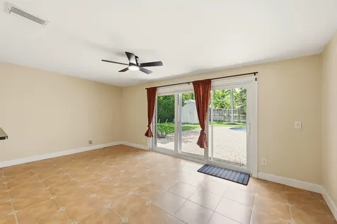 2811 NE 16th Street Pompano Beach FL 33062