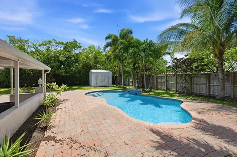 2811 NE 16th Street Pompano Beach FL 33062