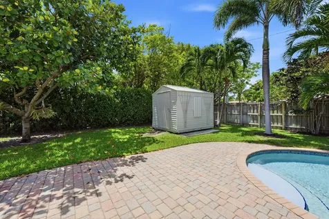2811 NE 16th Street Pompano Beach FL 33062