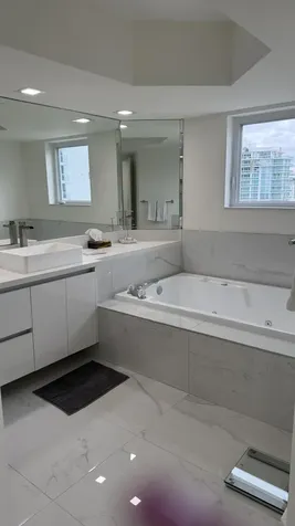 16425 Collins Avenue Sunny Isles Beach FL 33160