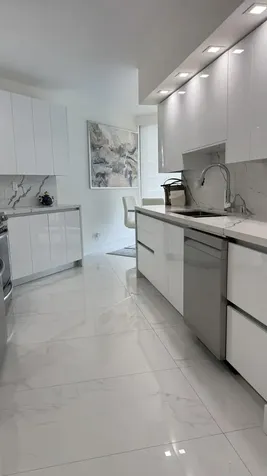 16425 Collins Avenue Sunny Isles Beach FL 33160