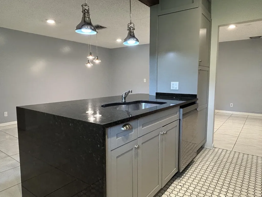 5270 Nesting Way Delray Beach FL 33484