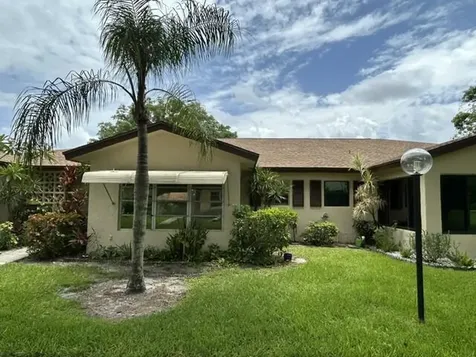 5270 Nesting Way Delray Beach FL 33484