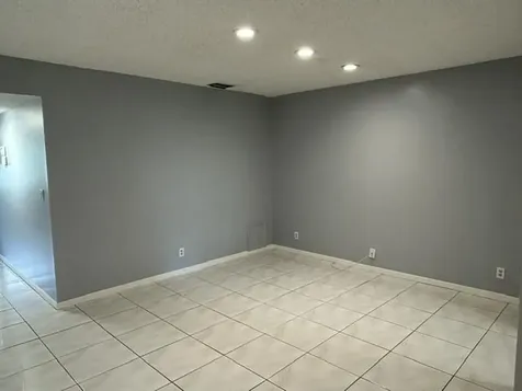 5270 Nesting Way Delray Beach FL 33484
