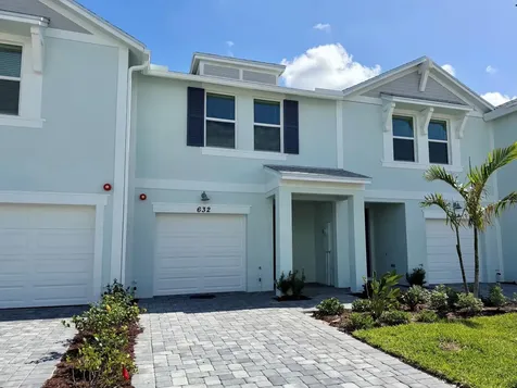 632 Salisbury Circle Fort Pierce FL 34982