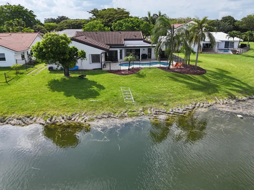5171 NW 64th Drive Coral Springs FL 33067